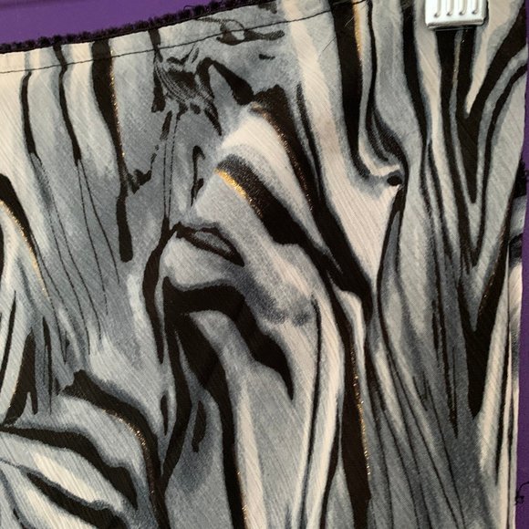 2 / $10 - Medium Skirts Very Good Condition - Picture 11 of 13